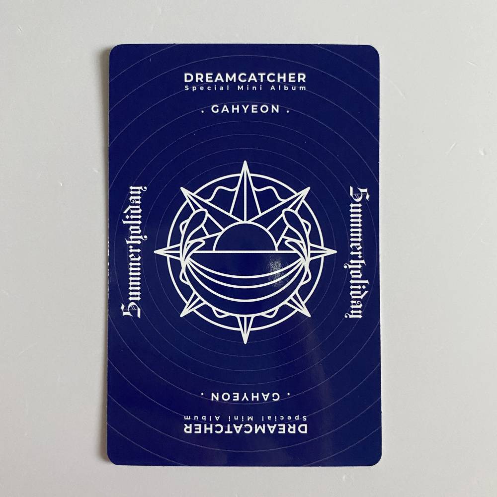 DREAMCATCHER 2ND SPECIAL ALBUM 'SUMMER HOLIDAY' LIMITED EDITION DREAMCATCHER 2ND SPECIAL ALBUM 'SUMMER HOLIDAY' LIMITED EDITION